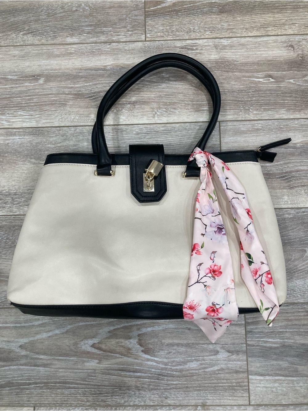 Kelly & Katie Black & Cream Satchel with Floral Scarf